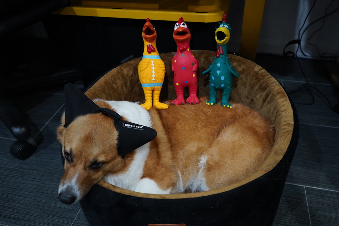 Durable Natural Latex Squeaky Yellow Rooster For Large Dogs Healthy Chew Dog Toy